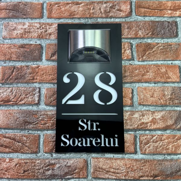 Placuta numar casa personalizat model HeavenLight 29.5 x 14.5 cm Negru Lucios / Alb Mat