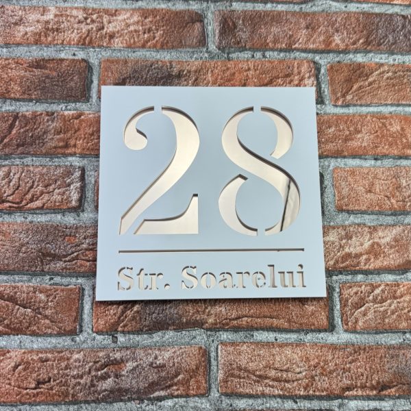 Placuta numar casa personalizat Armonia 19.5 x 19.5 cm Alb Mat / Oglinda roz