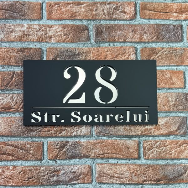 Placuta numar casa personalizat BloomCraft 29.5 x 14.5 cm Negru Mat / Oglinda Roz