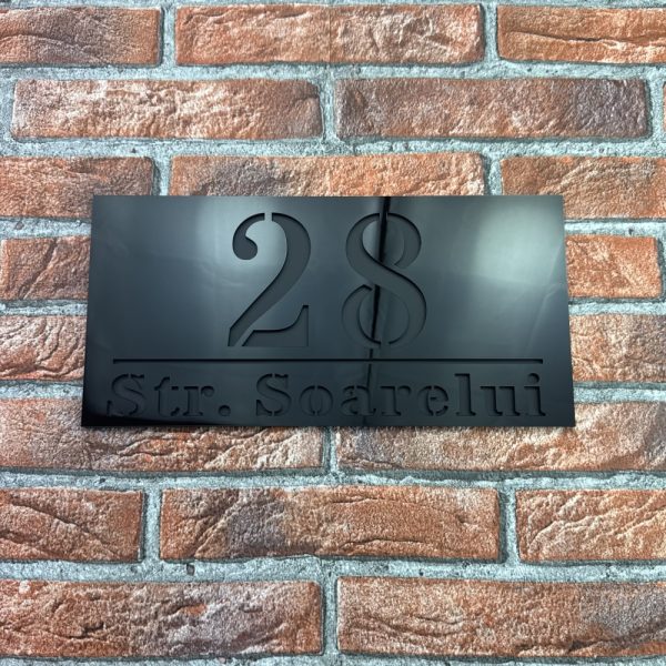 Placuta numar casa personalizat BloomCraft 29.5 x 14.5 cm Negru Lucios / Negru Mat