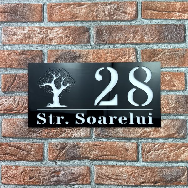 Placuta numar casa personalizat model TreeWave 29.5 x 14.5 cm Negru Lucios / Alb Mat