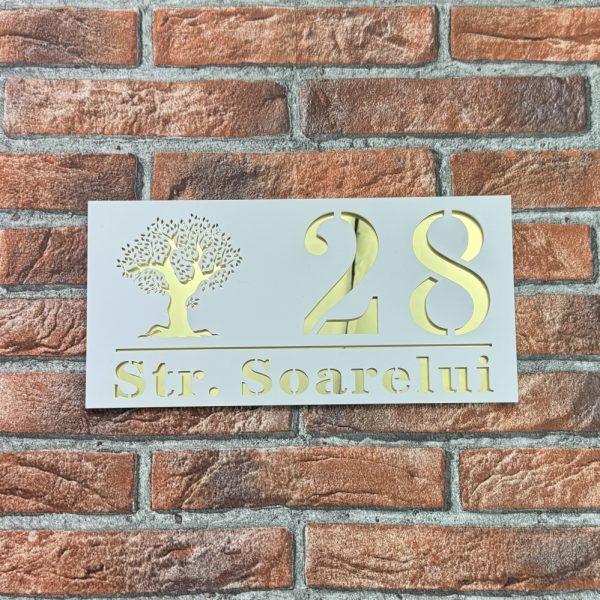 Placuta numar casa personalizat model TreeWave 29.5 x 14.5 cm Alb Mat / Oglinda Auriu