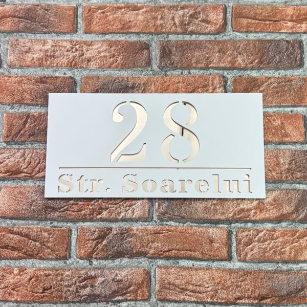 Placuta numar casa personalizat BloomCraft 29.5 x 14.5 cm Alb Mat / Oglinda Roz