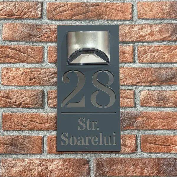 Placuta numar casa personalizat model HeavenLight 29.5 x 14.5 cm Grii Lucios / Oglinda Argintiu