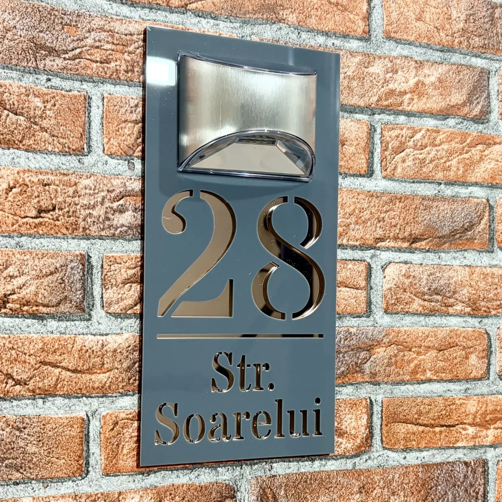 Placuta numar casa personalizat model HeavenLight 29.5 x 14.5 cm Grii Lucios / Oglinda Roz