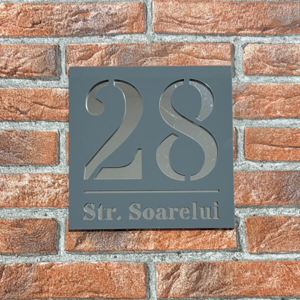 Placuta numar casa personalizat Armonia 19.5 x 19.5 cm Grii Lucios / Oglinda Argintiu